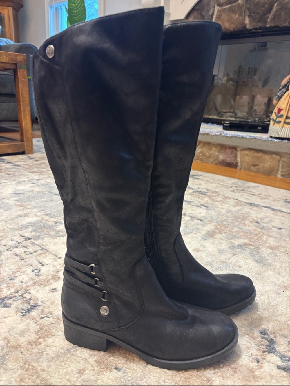 Baretraps Ornella Women’s Black Boots size 7.5